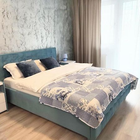 יאשי Simona Apartament Iulius Mall מראה חיצוני תמונה