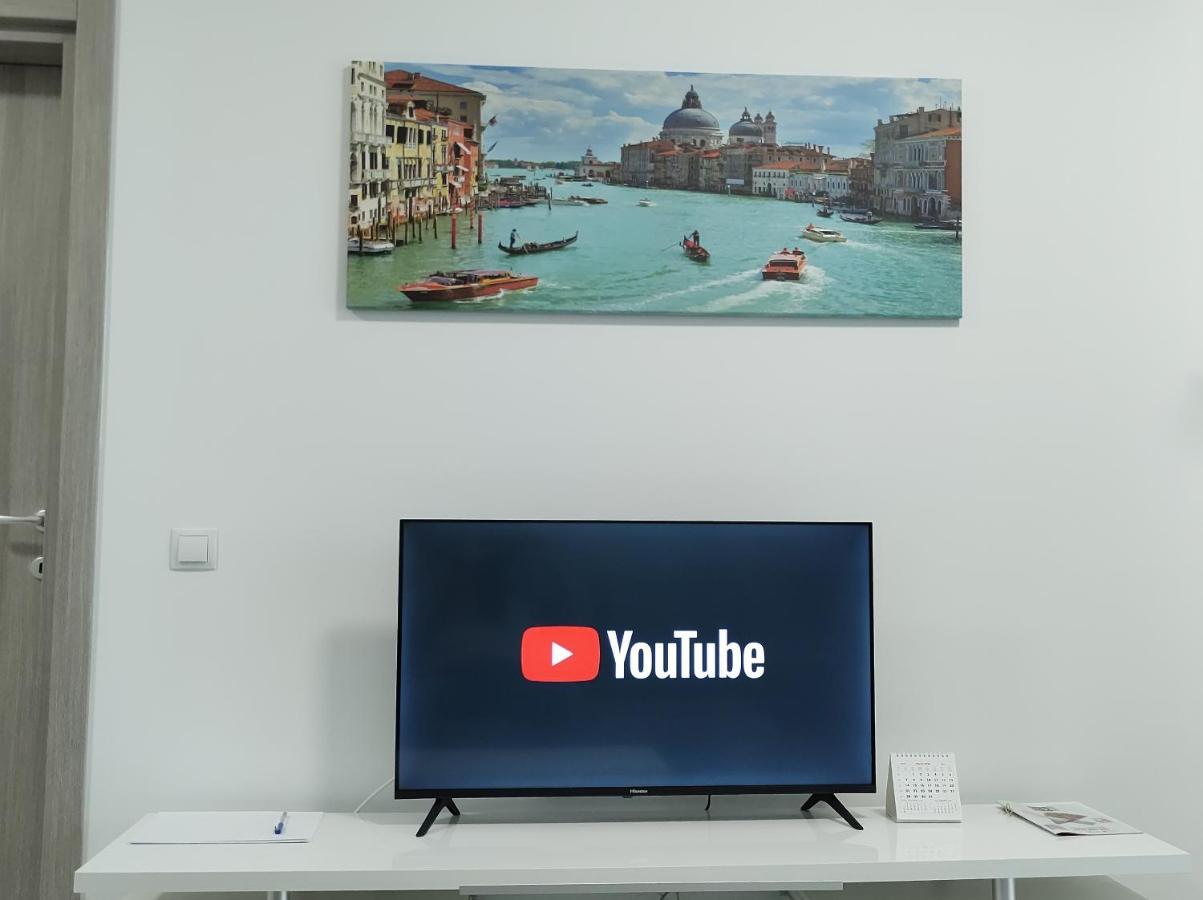 יאשי Simona Apartament Iulius Mall מראה חיצוני תמונה