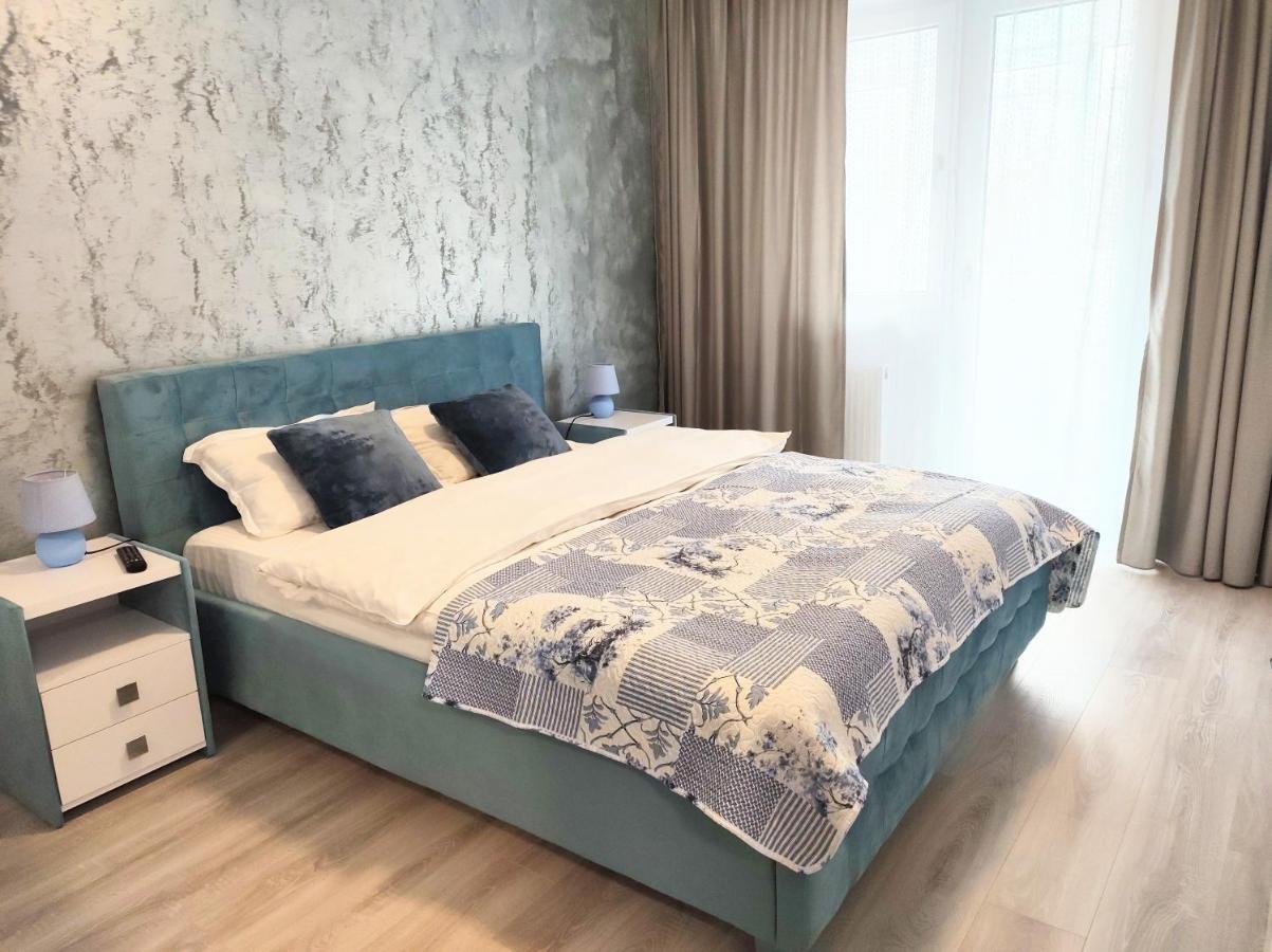יאשי Simona Apartament Iulius Mall מראה חיצוני תמונה